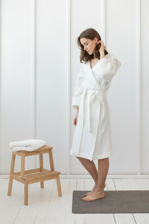 European Linen Waffle Hooded Robe