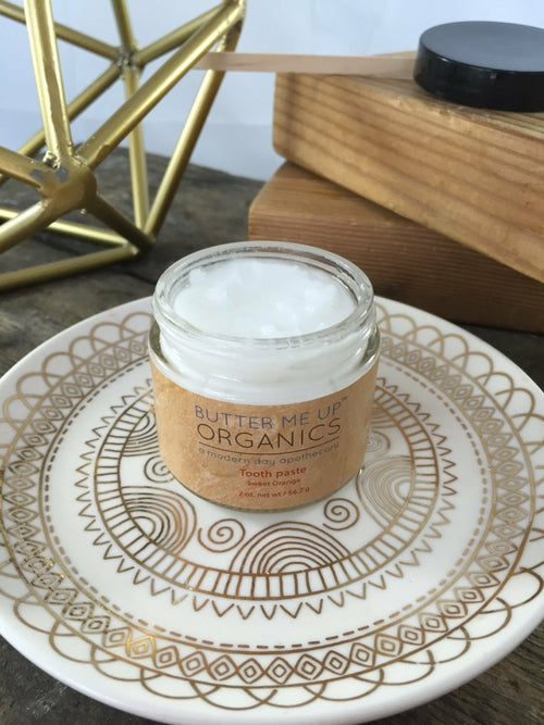 Organic Remineralizing Toothpaste | Whitening Formula